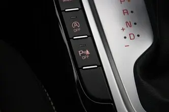 Kia cee'd / Ceed, 1.5, 118 kW, гибрид, автомат, передний привод