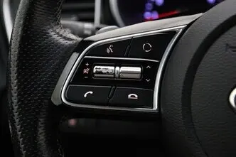 Kia cee'd / Ceed, 1.5, 118 kW, гибрид, автомат, передний привод