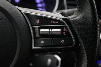 Kia cee'd / Ceed, 1.5, 118 kW, гибрид, автомат, передний привод