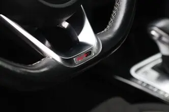 Kia cee'd / Ceed, 1.5, 118 kW, гибрид, автомат, передний привод