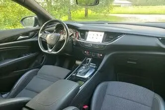 Opel Insignia, 1.6, 100 kW, diesel, automatic, front-wheel drive