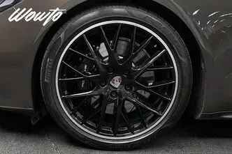 Porsche Panamera, 2.9, 324 kW, бензин, автомат, полный привод