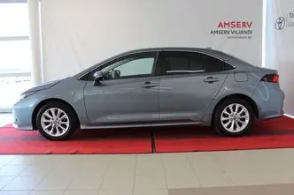Toyota Corolla, 1.5, 92 kW, бензин, механическая, передний привод