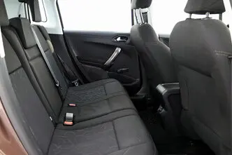 Peugeot 2008, 1.2, 60 kW, бензин, механическая, передний привод