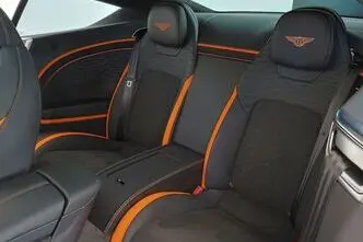 Bentley Continental GT, 4.0, 441 kW, подключаемый гибрид, автомат, полный привод