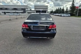 Mercedes-Benz E 200, 2.0, 135 kW, бензин, автомат, задний привод