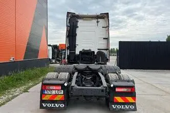 Volvo FH 500 6x4, 12.8, 375 kW, дизель, автомат, задний привод