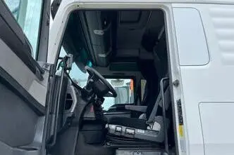 MAN TGX 26.480 6x2, 353 kW, дизель, автомат