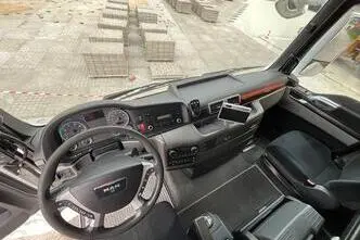 MAN TGX 26.480 6x2, 353 kW, дизель, автомат