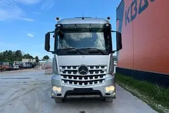 Mercedes-Benz Arocs 2651 6x4, 375 kW, дизель, автомат