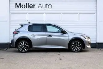 Peugeot 208, 1.2, 74 kW, bensiin, automaat, esivedu