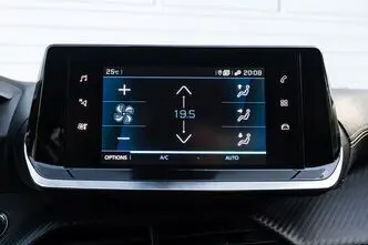Peugeot 208, 1.2, 74 kW, bensiin, automaat, esivedu