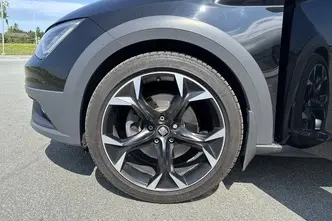 SEAT Leon, 1.8, 132 kW, бензин, автомат, полный привод
