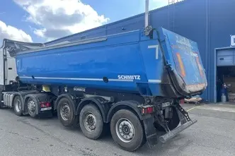 Schmitz CARGOBULL GOTHA