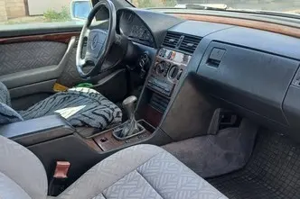 Mercedes-Benz C 200, 55 kW, diisel, manuaal, tagavedu