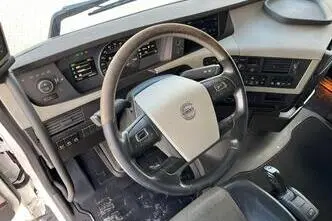 Volvo FH 500 6x2, 375 kW, дизель, автомат