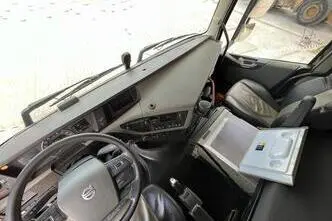 Volvo FH 540 6x4, 405 kW, diesel, automatic