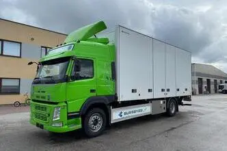 Volvo FM330, 250 kW, diesel, automatic