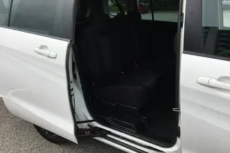 Mazda 5, 2.0, дизель, механическая, передний привод