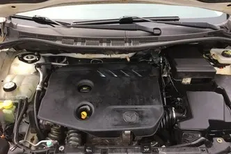 Mazda 5, 2.0, дизель, механическая, передний привод