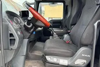 MAN TGL 8.180, 4.6, 132 kW, diesel, manual, rear-wheel drive