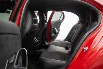 Mercedes-Benz A 180, 1.3, 100 kW, petrol, automatic, front-wheel drive