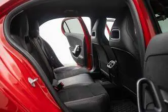 Mercedes-Benz A 180, 1.3, 100 kW, petrol, automatic, front-wheel drive