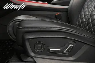 Audi Q8, 3.0, 340 kW, hybrid, automatic, four-wheel drive