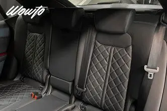 Audi Q8, 3.0, 340 kW, hybrid, automatic, four-wheel drive