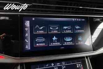 Audi Q8, 3.0, 340 kW, hybrid, automatic, four-wheel drive