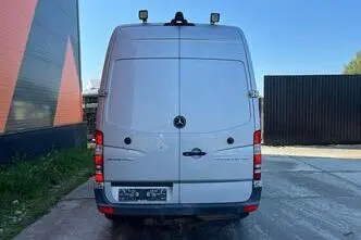 Mercedes-Benz Sprinter, 140 kW, diesel, automatic