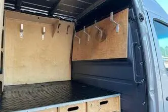 Mercedes-Benz Sprinter, 140 kW, diesel, automatic