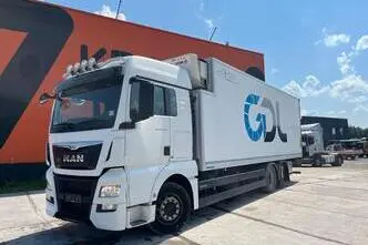 MAN TGX 26.480 6x2*4, 353 kW, diesel, automatic
