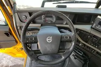 Volvo FH 16 750 6x4, 552 kW, diisel, automaat
