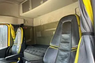 Volvo FH 16 750 6x4, 552 kW, diisel, automaat