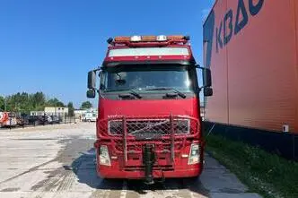 Volvo FH 480 8x4, 353 kW, diisel, automaat
