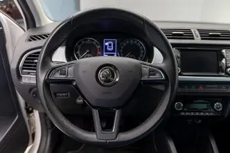 Škoda Fabia, 1.0, 70 kW, bensiin, manuaal, esivedu
