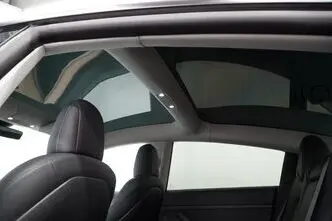 Tesla Model 3, 155 kW, электричество, автомат, полный привод