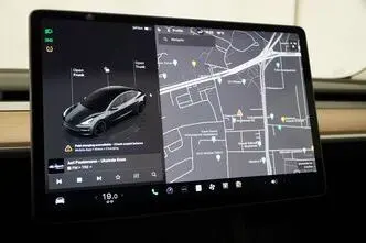 Tesla Model 3, 155 kW, электричество, автомат, полный привод