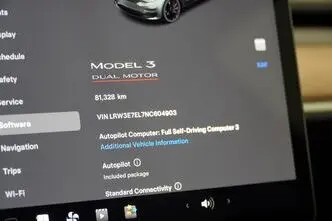 Tesla Model 3, 155 kW, электричество, автомат, полный привод