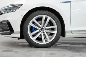 Volkswagen Passat, 1.4, 115 kW, pistikhübriid, automaat, esivedu