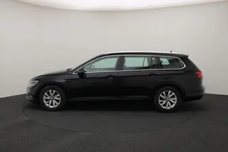Volkswagen Passat, 1.6, 88 kW, diisel, automaat, esivedu