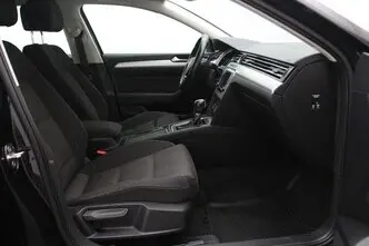 Volkswagen Passat, 1.6, 88 kW, diisel, automaat, esivedu