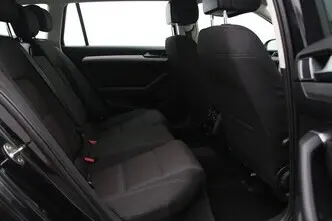 Volkswagen Passat, 1.6, 88 kW, diisel, automaat, esivedu