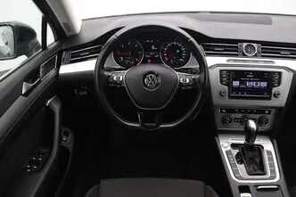 Volkswagen Passat, 1.6, 88 kW, diisel, automaat, esivedu