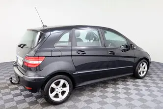 Mercedes-Benz B 180, 2.0, 80 kW, diesel, automatic, front-wheel drive