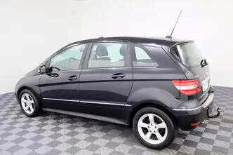Mercedes-Benz B 180, 2.0, 80 kW, diesel, automatic, front-wheel drive