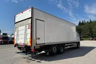 DAF CF440, 320 kW, diesel, automatic