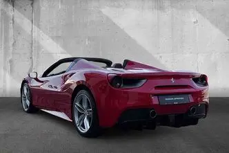 Ferrari 488, 3.9, 492 kW, бензин, автомат, задний привод