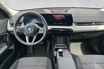 BMW iX2, 225 kW, elekter, automaat, nelikvedu